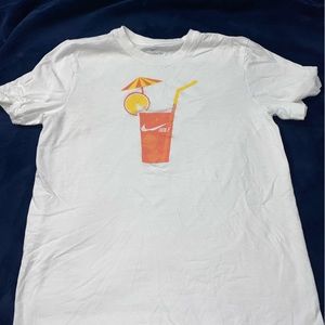 Nike t-shirt